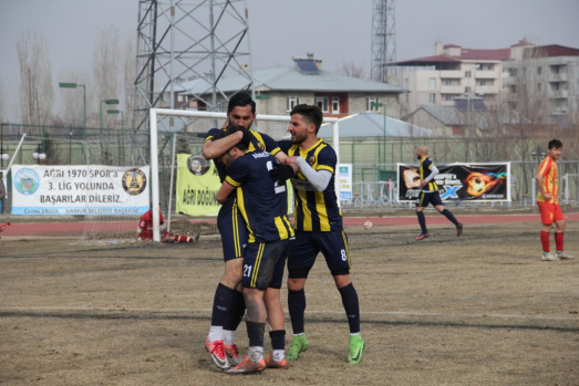 Ağrı 1970 Spor Silopi 1960 Spor Maçından Kareler