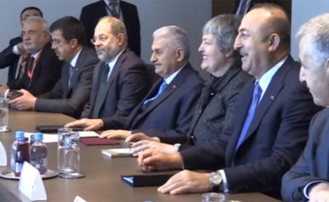 Başbakan Yıldırım meclis üyeleriyle görüştü