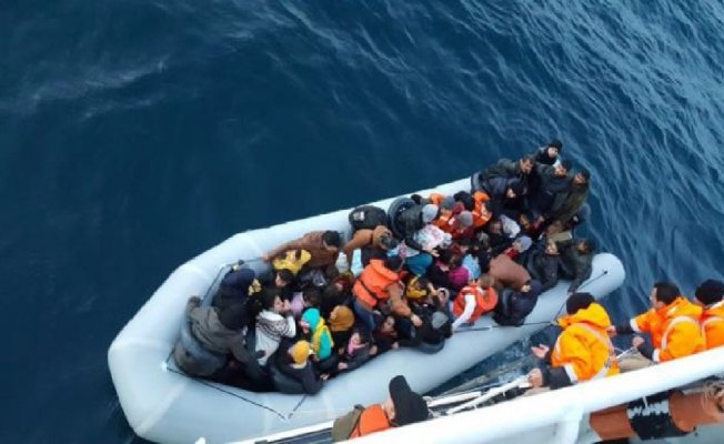 Ege’de bir günde 483 göçmen yakalandı
