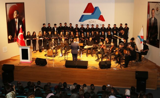 Ağrı İbrahim Çeçen Üniversitesi'nde Türk Sanat Müziği Konseri Yapıldı