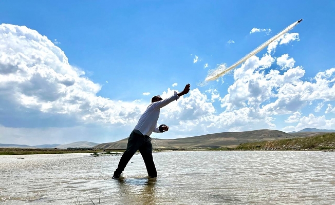 Murat Nehri’nin bereketli suyu vatandaşın geçim kaynağı oldu