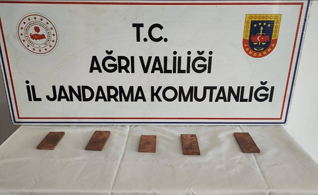 Ağrı’da 5 kilogram kaçak altın ele geçirildi