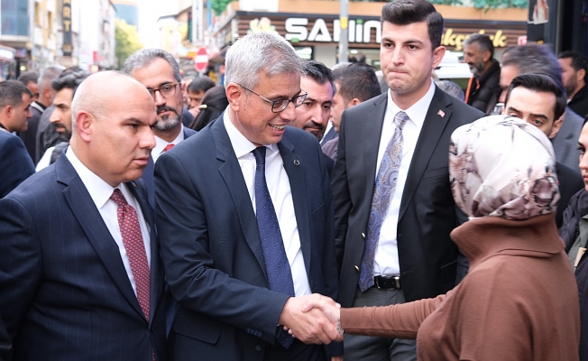 Sağlık Bakanı bir dizi ziyaretler için Ağrı’ya geldi