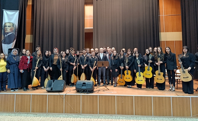 Ağrı Erol Parlak Güzel Sanatlar Lisesi'nde Sanat ve Eğitim Etkinlikleri Düzenlendi