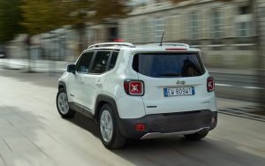 Jeep Renegade'e Otomatik Şanzıman Geldi