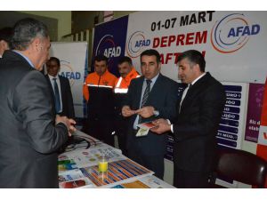 Muş'ta Deprem Standı Kuruldu