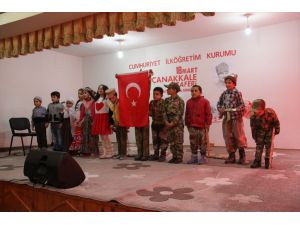 Hakkari'nin Şemdinli ilçesinde Şehitleri Anma Günü Ve Çanakkale Deniz Zaferi'nin 101. Yılı