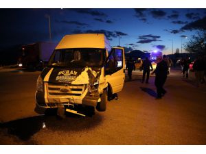 Erzincan'da Trafik Kazası bir kişi yaralı