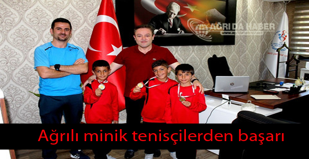 Ağrılı minik tenisçilerden başarı