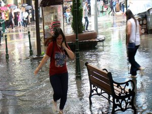 İstanbul Büyükşehir Belediye Başkanı Topbaş'tan 'Sağanak' Uyarısı