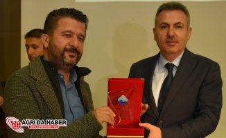 Vali Elban, KodlAğrı Projesi Kapsamında Düzenlenen Konferansa Katıldı