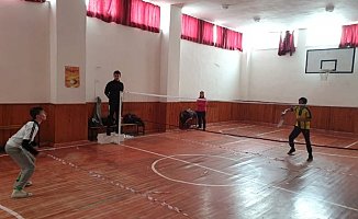 Eleşkirt'te Bedminton Turnuvası Finalleri